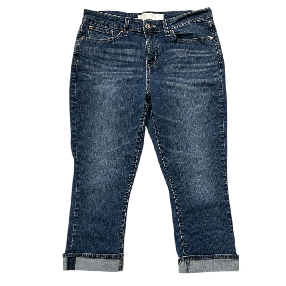 Signature by Levi Strauss Mid Rise Capri Jeans
